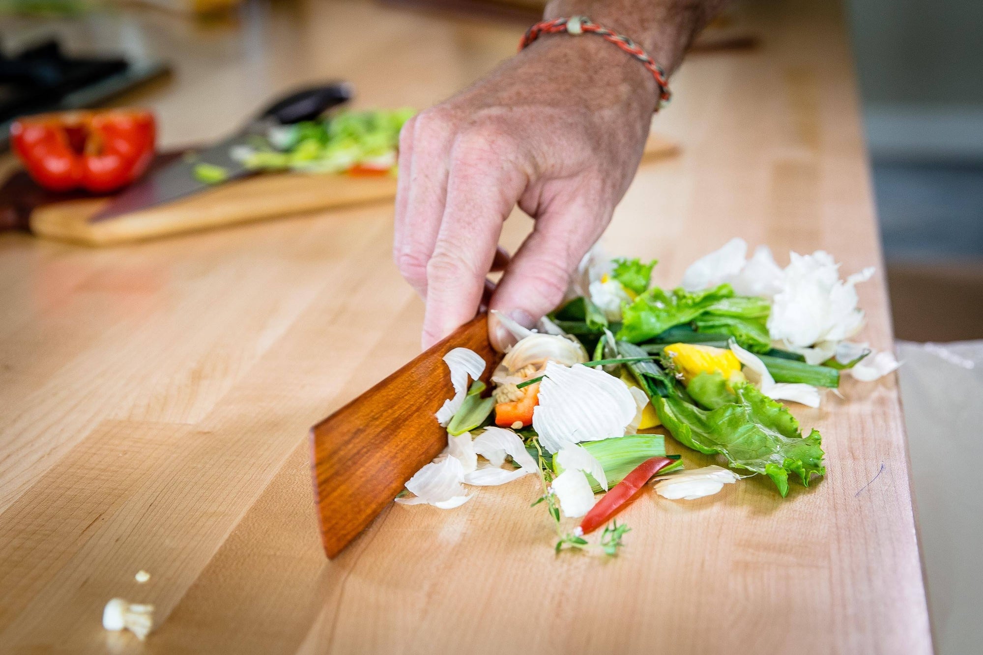 long spatula that doubles as a bench scraper - Earlywood